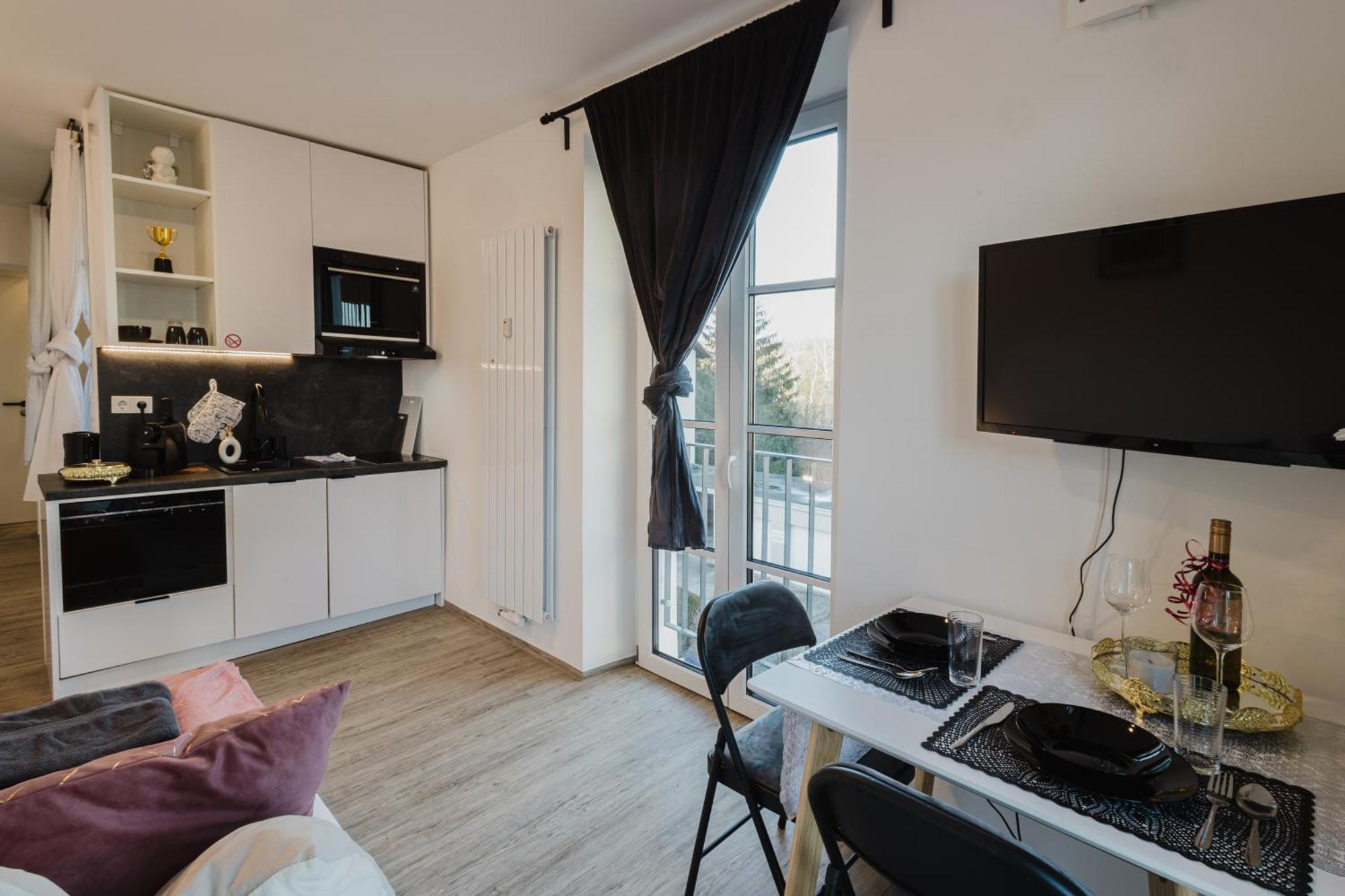 Apartment 24-7 Living Passau - Cozy - Balcony - Kitchen *