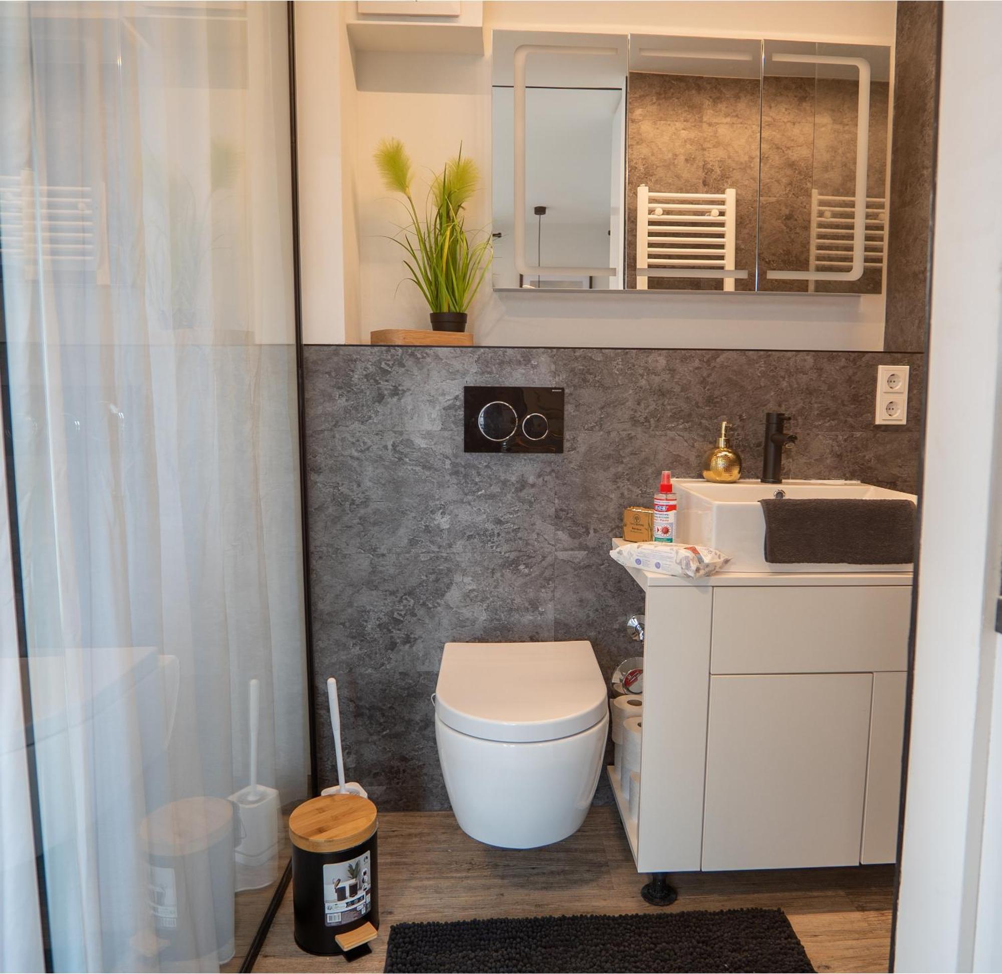 24-7 Living Passau - Cozy - Balcony - Kitchen Apartment Tiefenbach (Passau)
